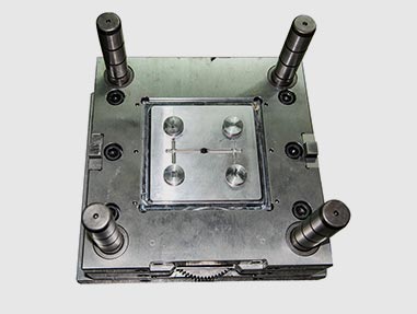 護(hù)膚系類蓋子精密模具