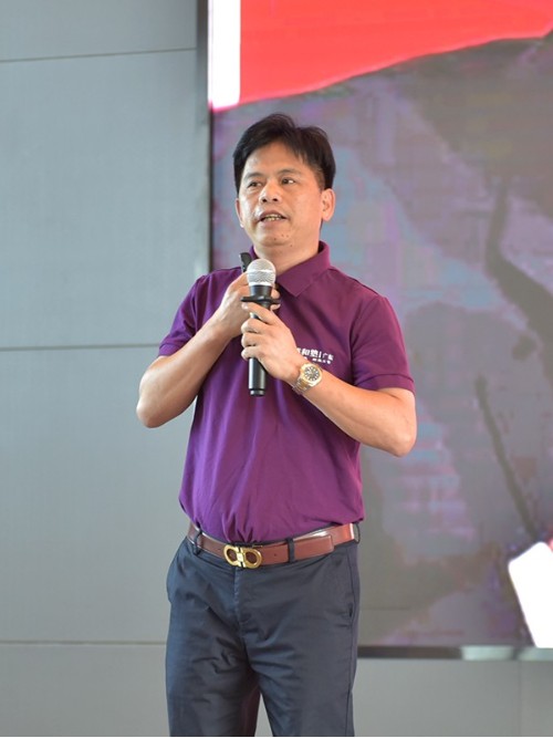 世邦注塑模具廠經(jīng)營管理課開講啦